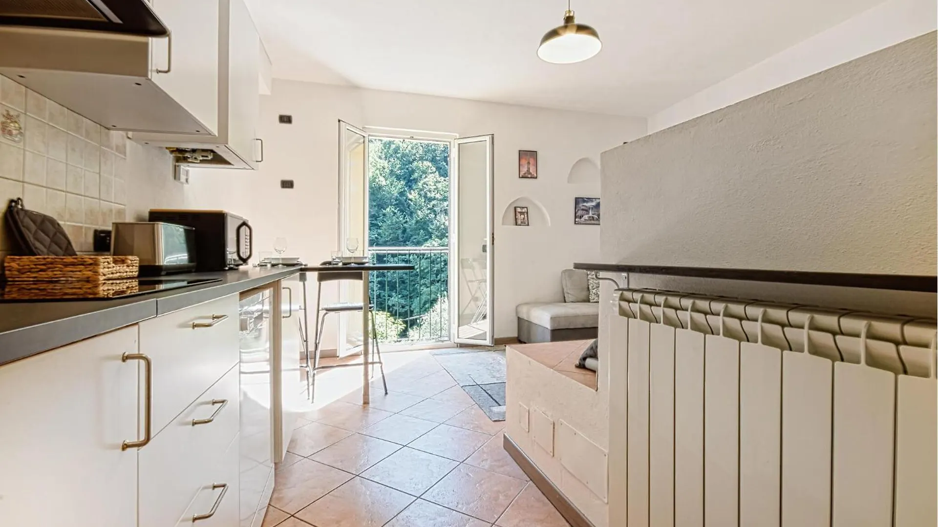 Gorgeous Home In Avegno With Kitchen Italy